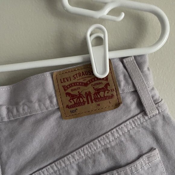 Levis Women 28 Brushed Lilac Denim Button Fly High Rise Cutoff 501 Jean Shorts - Picture 7 of 10